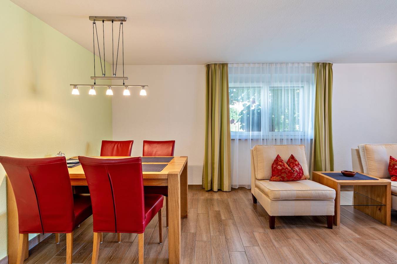 Ganze Wohnung, Ferienwohnung 'Haus Irma' mit Bergblick, Balkon und Wlan in Höchenschwand, Südschwarzwald