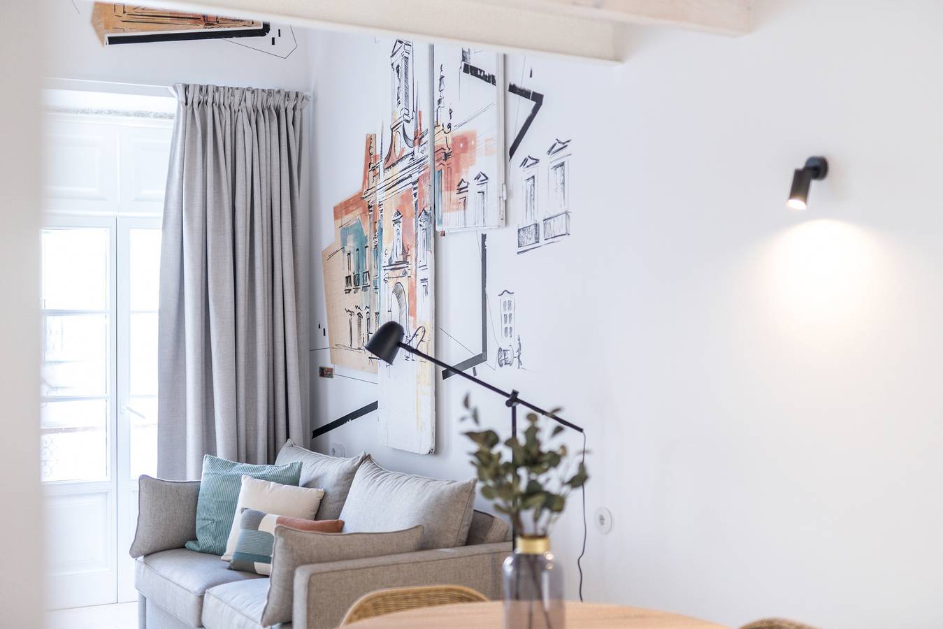 Apartamento de férias inteiro, Lodo Suites Se - Mezanino room  by Hd in São Pedro (Faro), Faro