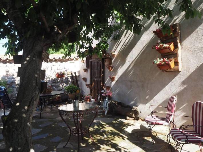 Casa rural para 2 personas, con Terraza en Narrillos de San Leonardo