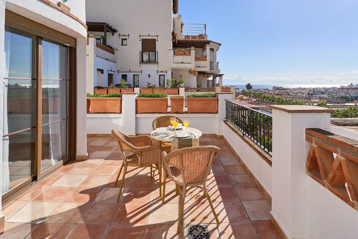 Lejlighedshotel for 3 personer med have in Almuñecar, Costa Tropical
