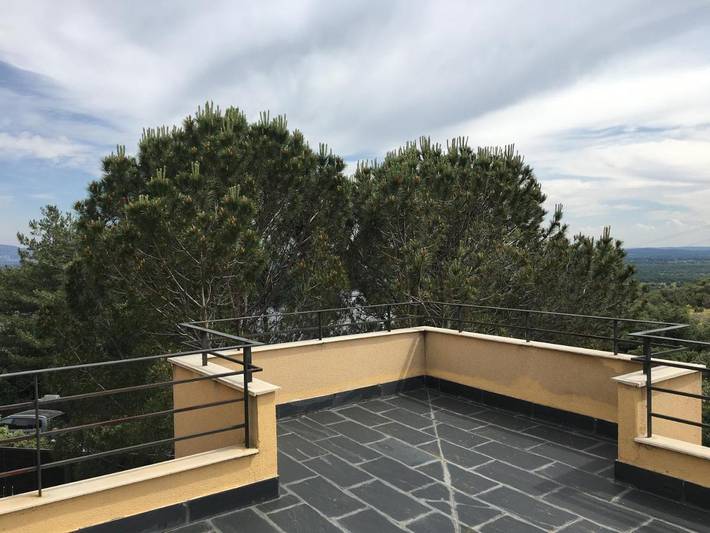 Location de vacances pour 8 personnes, avec vue ainsi que jardin et piscine à Guadarrama - 3