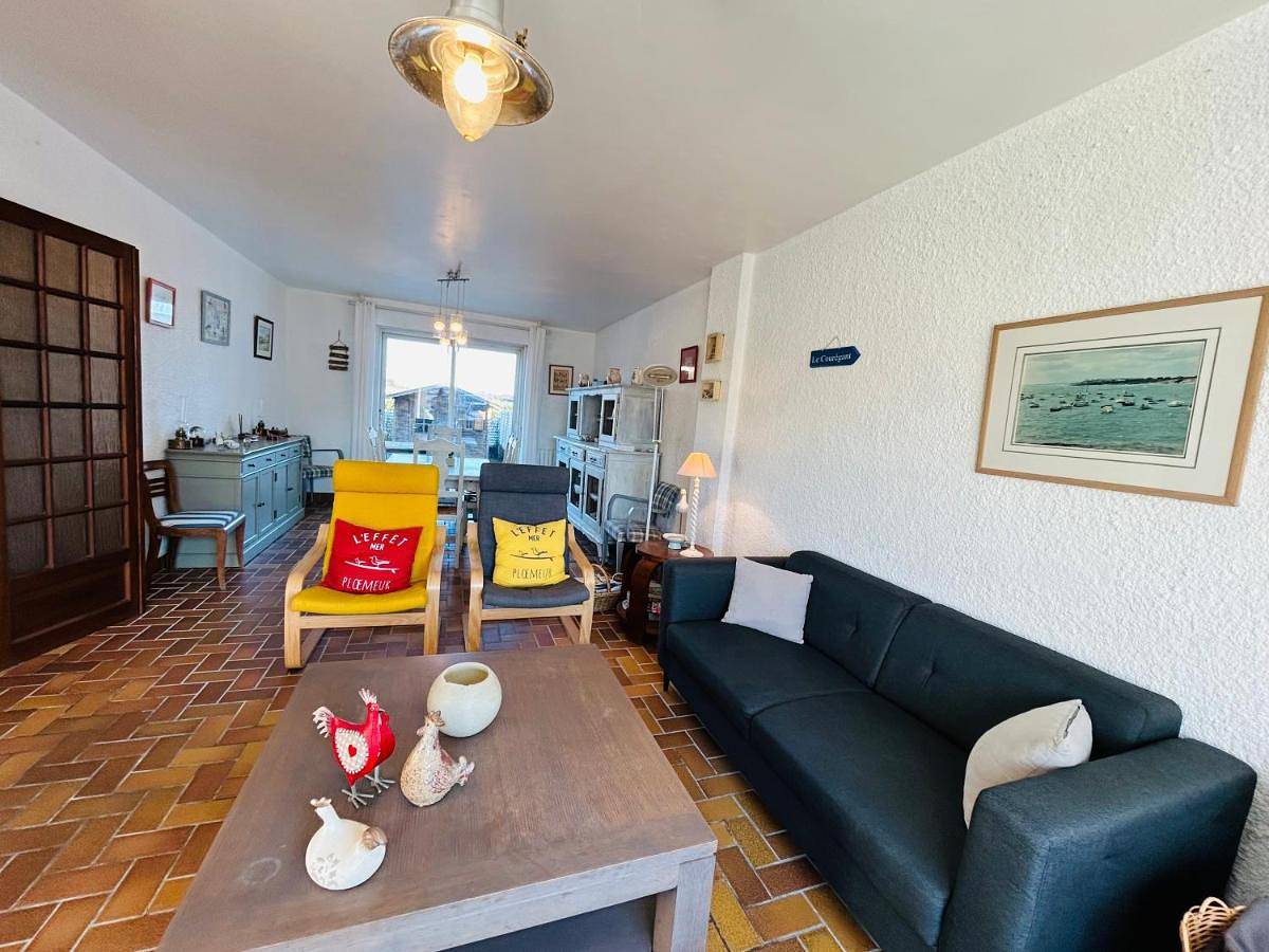 Maison Alis 5 pièces 10 personnes à 100 mètres de la plage du Courégant in Ploemeur, Côte des Mégalithes