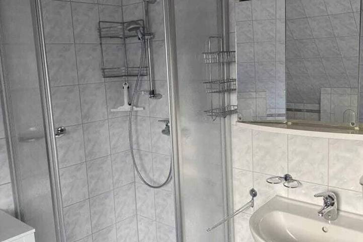 Ganze Wohnung, Ferienwohnung Rosenweg in Rambin, Rügen