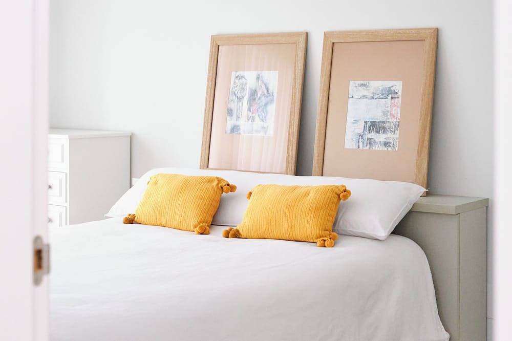 Entire apartment, Piso moderno en la costa Cántabra in Santa Cruz de Bezana, Cantabrian Coast