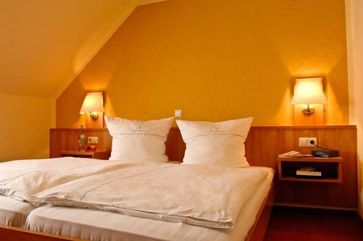 Hotel für 2 Personen, mit Garten und Terrasse in Ellenz-Poltersdorf