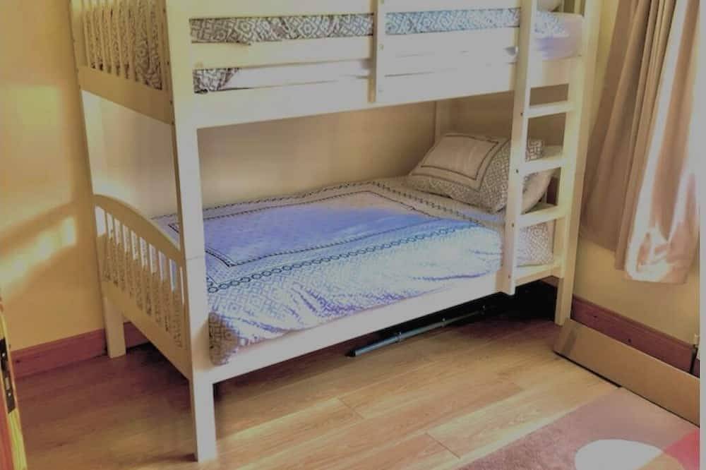 Family friendly Greencastle home in a safe gated compound close to beaches in Inishowen, County Donegal