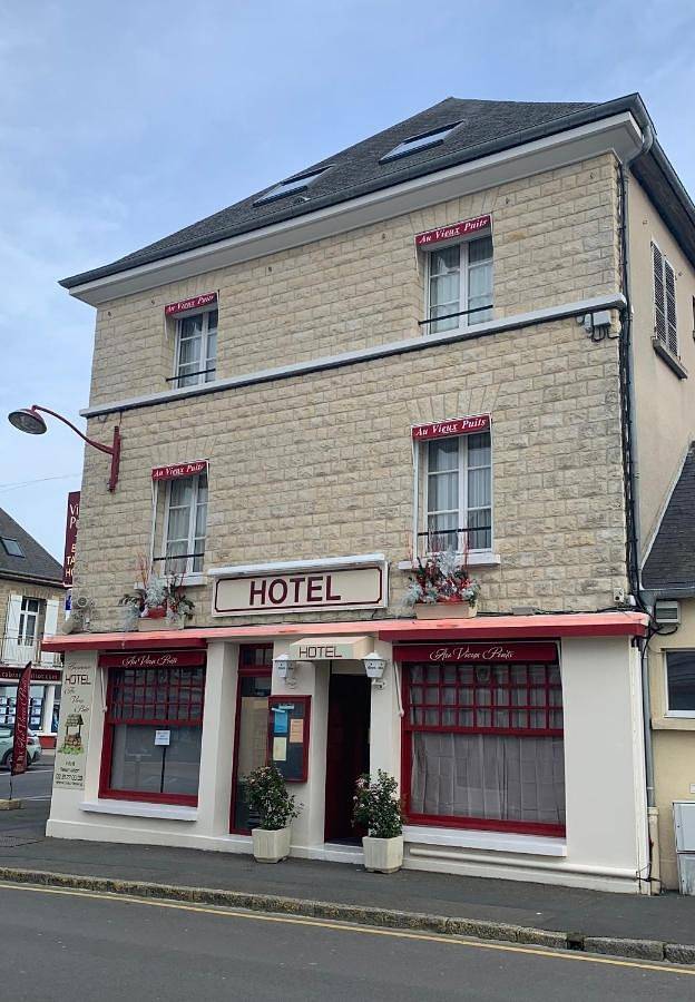 Au Vieux Puits in Saint-Michel en Pré-Bocage, Région de Caen