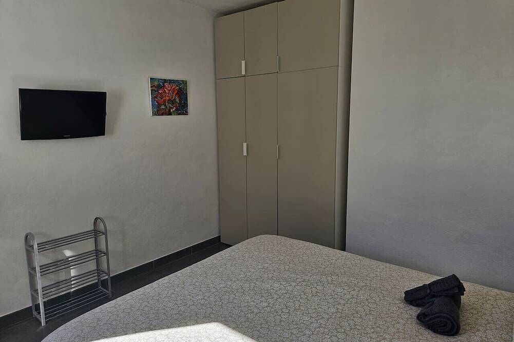 Entire apartment, El Mirador de El Paso - vista piscina in El Paso (La Palma), La Palma South