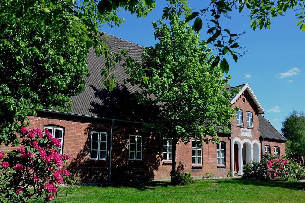 Ganze Wohnung, Viel Platz und ein weiter Blick in Luhnstedt, Rendsburg-Eckernförde