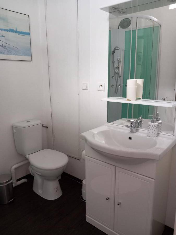 Chambre d’hôte pour 2 personnes à Saint-Jean-de-Blaignac - 4
