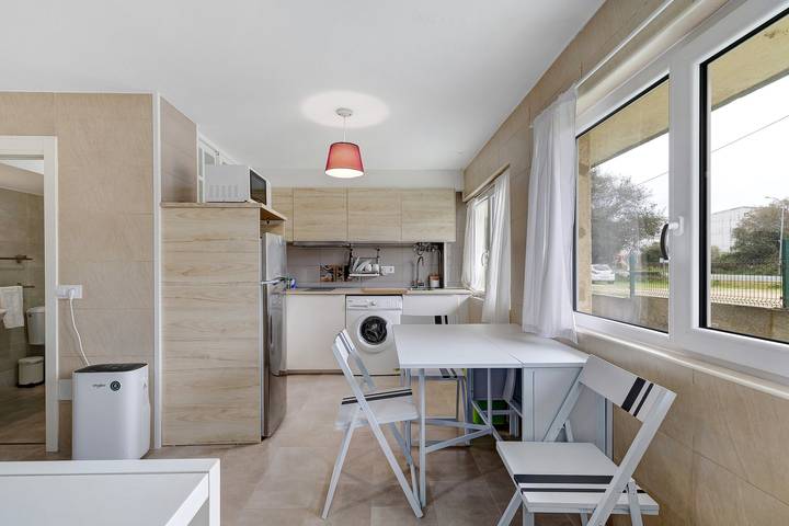 Ganze Wohnung, Apartment „Calma Estorde Galicia“ mit Meerblick in Playa de Estorde, Cee