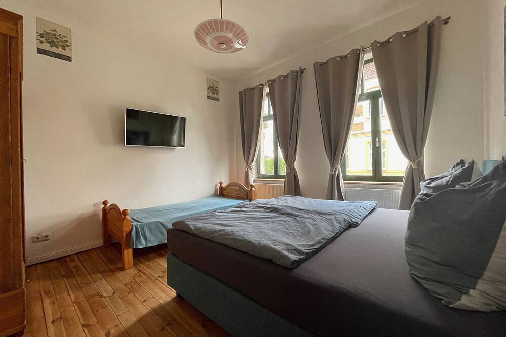 Ganze Wohnung, Christoph Schliemann - Ferienwohnung Rübezahl in Waren (Müritz), Müritz