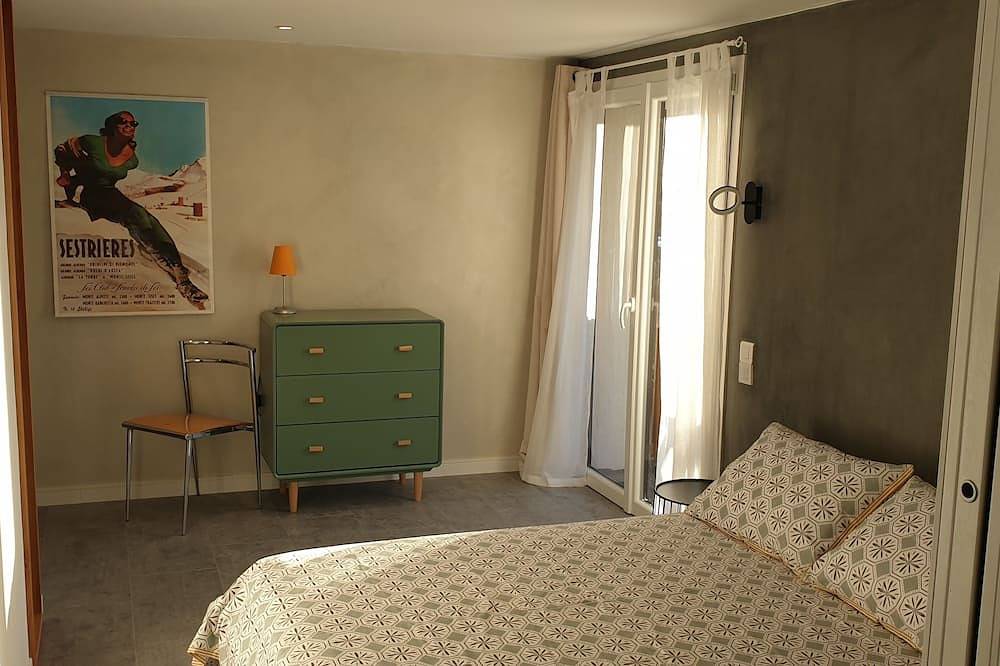 Appartement entier, Le petit appart de Pomme in Embrun, Parc national des Écrins