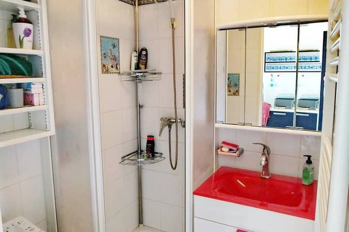 Gîte pour 4 personnes, avec piscine et terrasse dans Casino de Valras Plage - 3