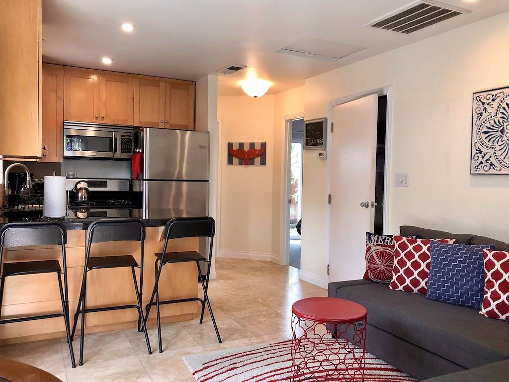 Private 1 Br / 1Bath Familien-und Haustierfreundliches Haus eine Meile vom Strand entfernt in Encinitas, San Diego County