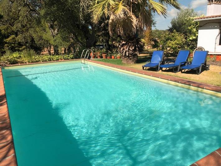 Casa rural para 9 personas, con Terraza y Jardín además de Piscina y Vistas en La Codosera