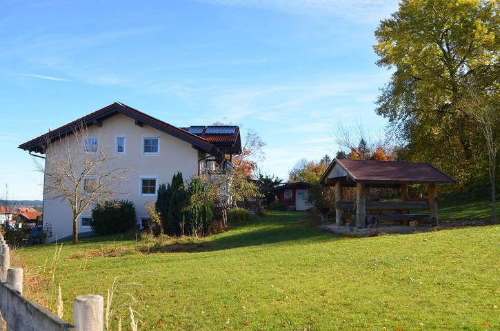 Ferienwohnung für 4 Personen, mit Terrasse und Garten