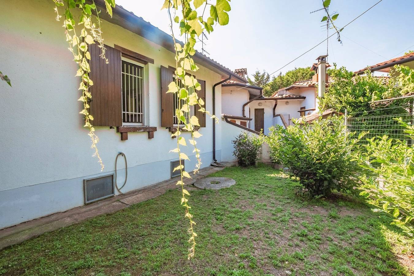 Holiday home with terrace and barbecue in Lido di Volano, Ferrara Province