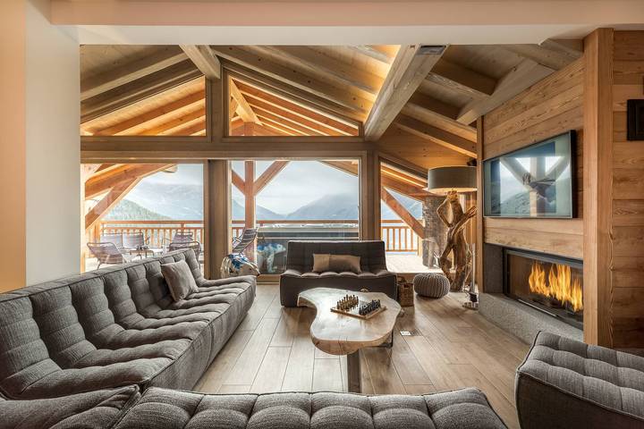 Chalet pour 14 personnes, avec jacuzzi et sauna en Savoie