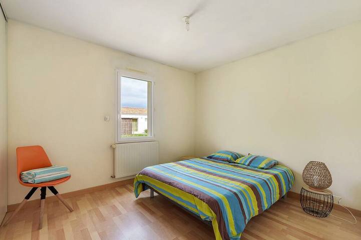Location de vacances pour 4 personnes, avec terrasse et jardin, animaux acceptés à Les Landes-Genusson - 3