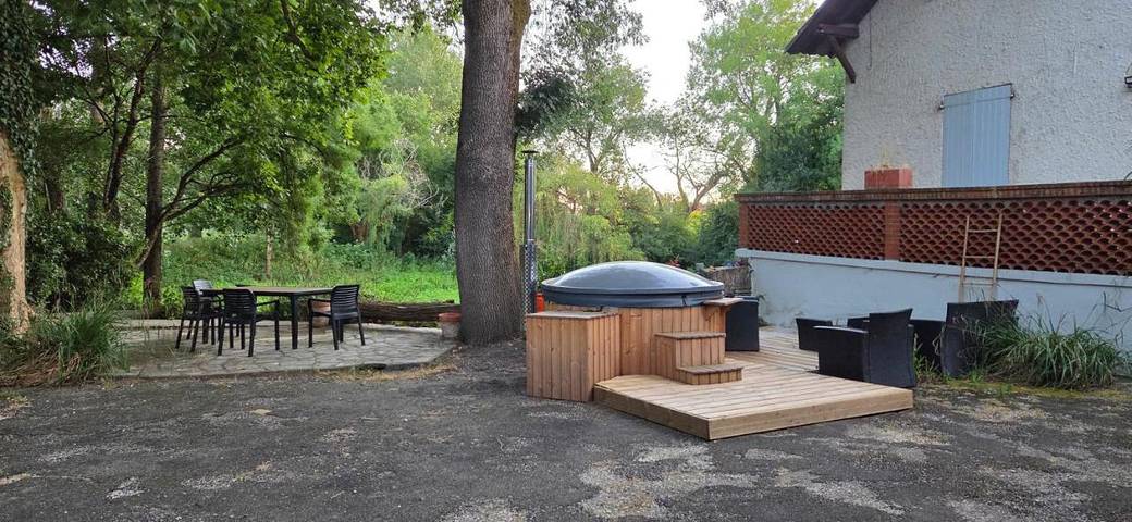 Location de vacances pour 5 personnes, avec jardin et jacuzzi, adapté aux familles à Castelnau-Montratier - 3