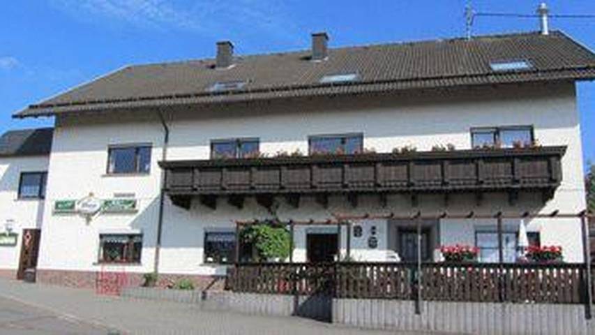 Ferienwohnung für 4 Personen, mit Garten in Morbach