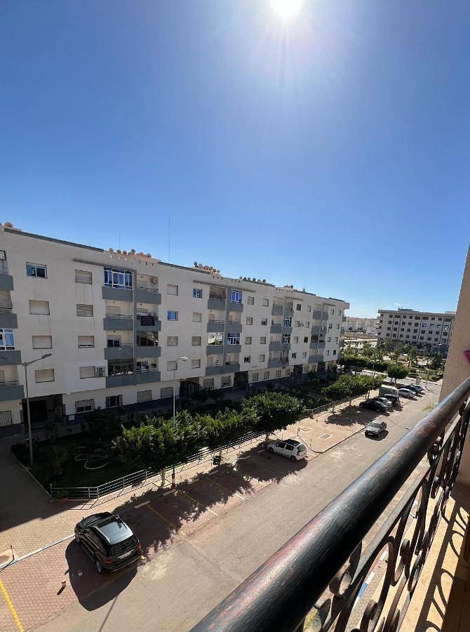 Gîte pour 3 personnes, avec jardin ainsi que vue et balcon dans Selouane