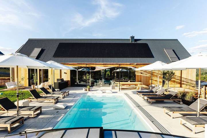 Villa für 14 Personen, mit Whirlpool und Terrasse sowie Garten und Sauna an der Mosel