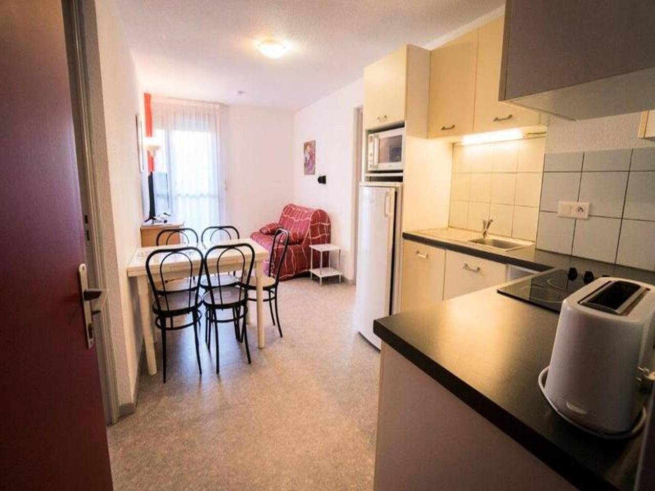 Appartement entier, 3 Pi√®ces 5/6 Personnes Rez de Chauss√©e in Salies-de-Béarn, Béarn