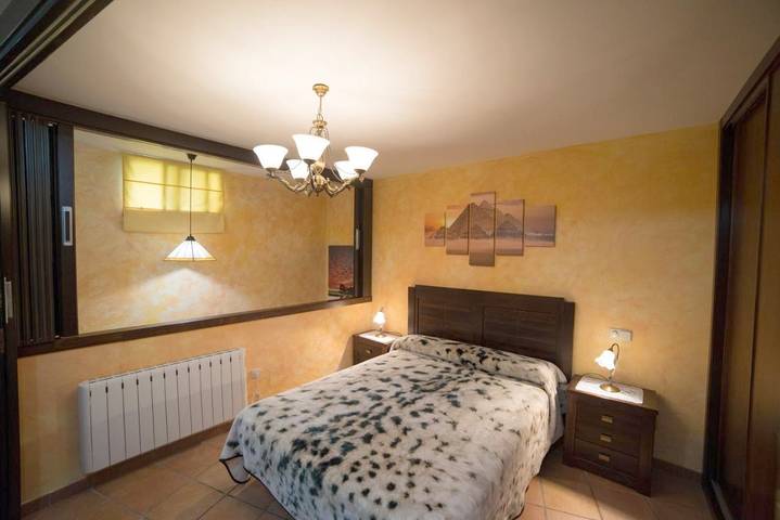 Hotel para 4 personas, con jacuzzi y terraza en Provincia de Guadalajara - 3