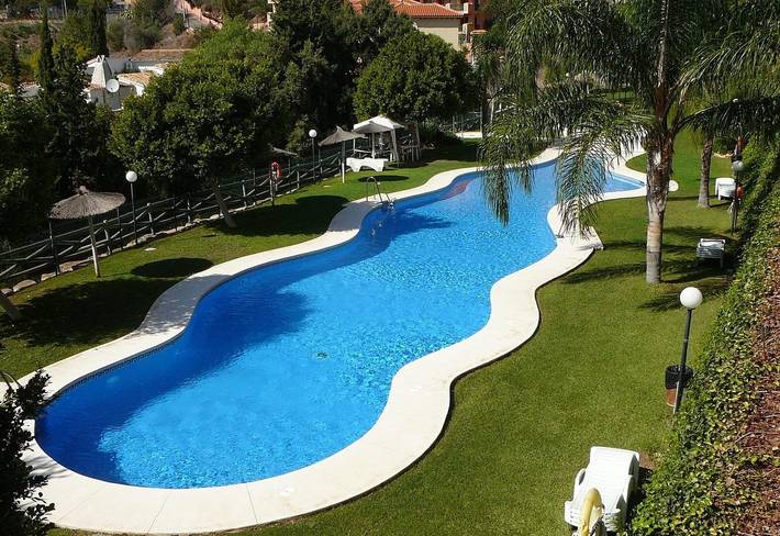 Vacation rental for 5 people, with yard and children pool in Fuengirola