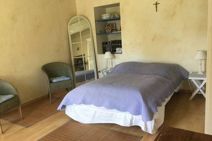 Gîtes/Grande maison de famille à la campagne très calme 20 Pers, 8 chamb, 3 Sdb in Montjaux, Parc naturel régional des Grands Causses