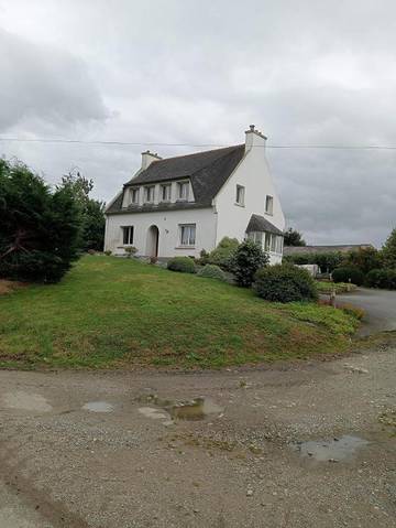 Gîte pour 8 personnes, avec terrasse dans Saint-Thégonnec Loc-Eguiner