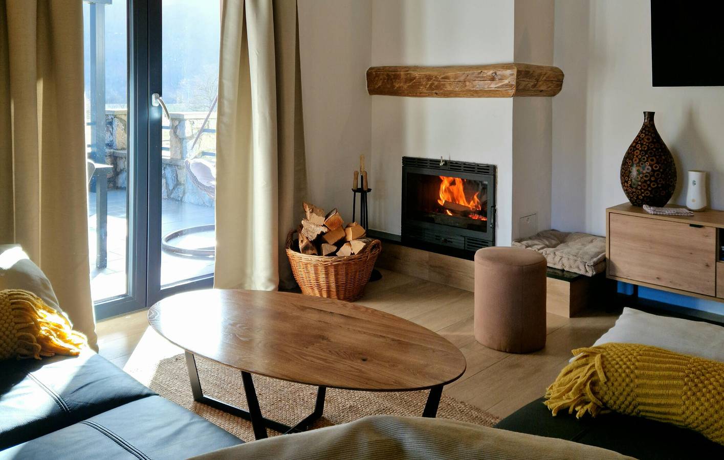 Ferienhaus für 6 Personen mit Whirlpool in Gospitsch, Lika-Senj