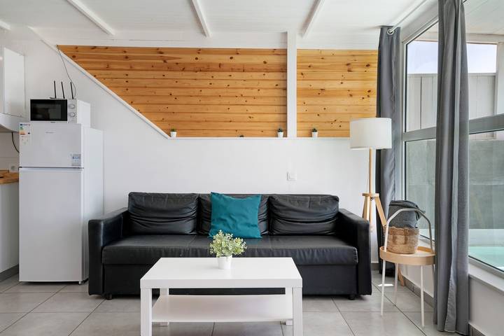 Casa vacanze 'Loft Amanecer' con vista mare, Wi-Fi e aria condizionata in Mácher, Tias