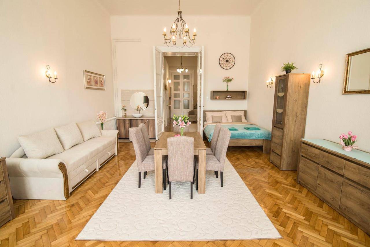 Cały apartament, Suzy Apartman in Eger, Komitat Heves