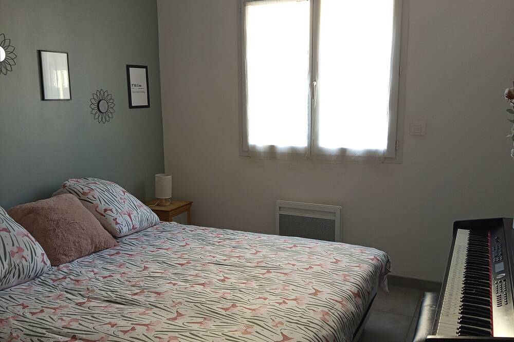 Welcome to the gateway to Montpellier, between sea and city. Ideal for families in Fabrègues, Mediterranean Coast (France)