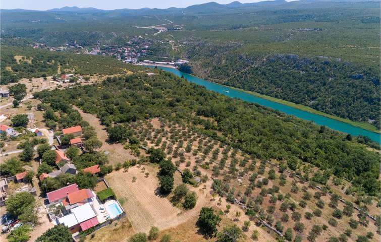 Ferienhaus für 7 Personen, mit Terrasse, mit Haustier in Jasenice - 2