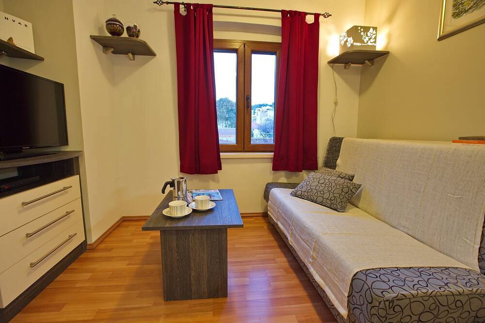 Entire apartment, One bedroom apartment with terrace Jelsa, Hvar in Jelsa, Hvar