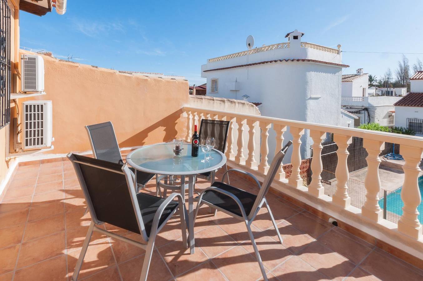 Amatista - Ferienhaus mit privaten Pool in Oliva. in Oliva, Costa Blanca