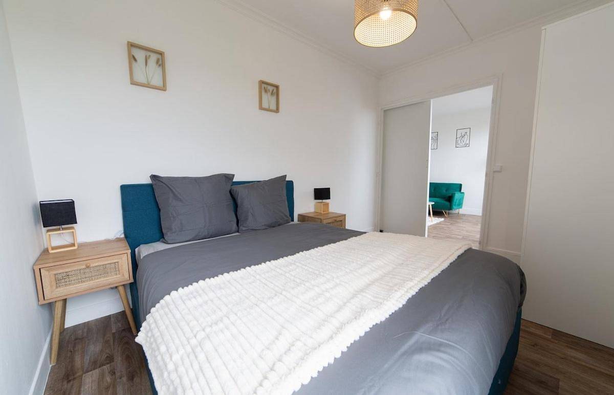 Appartement entier, L Échappée Bellini - Proche Paris - 15min Airport in Aulnay-sous-Bois, Seine-Saint-Denis