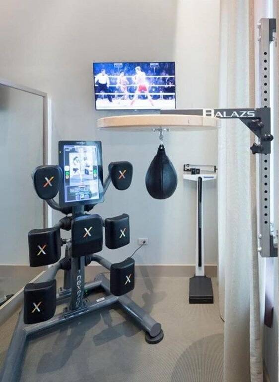 Endless New York Fun, Great for Family! Pets Allowed, Walk to Rockefeller Center in Manhattan, New York