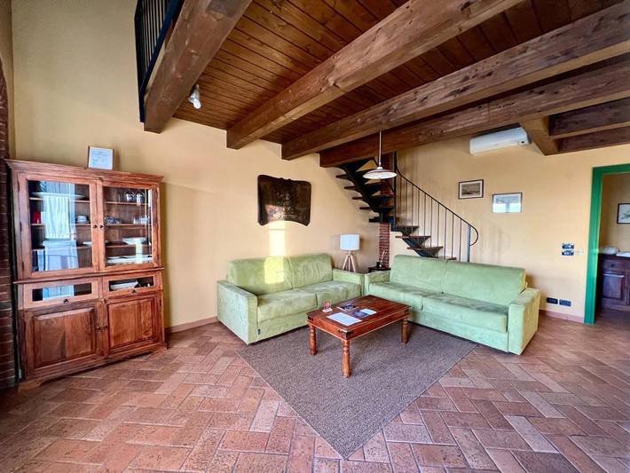 Location de vacances pour 6 personnes, avec vue ainsi que jardin et piscine, animaux acceptés à Moncalieri - 3