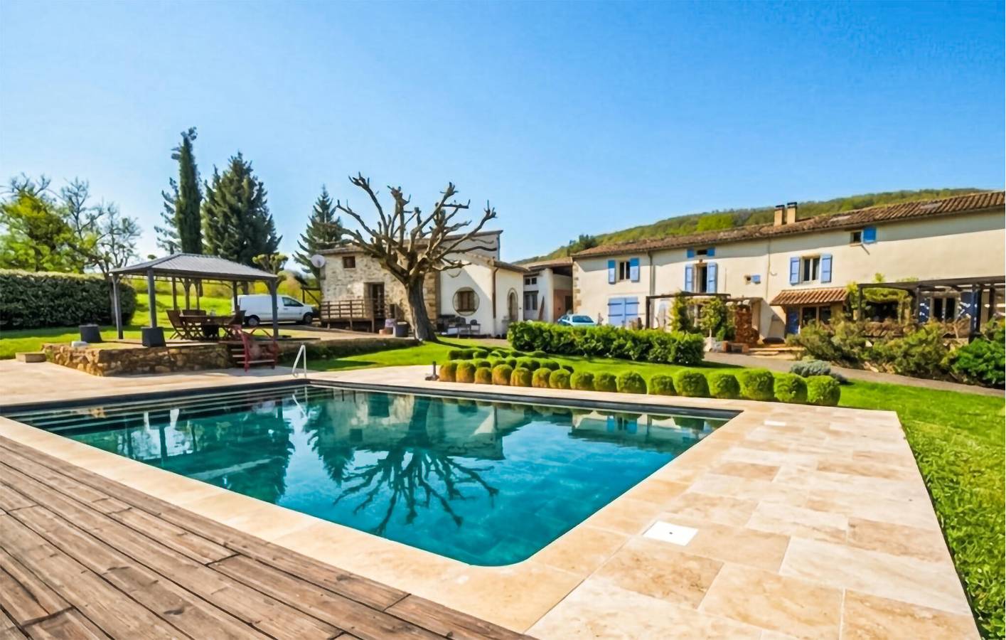 Charmant appartement de 150 m² avec piscine et jardin, à 2 km du centre-ville in Saint-Benoît, Région de Limoux