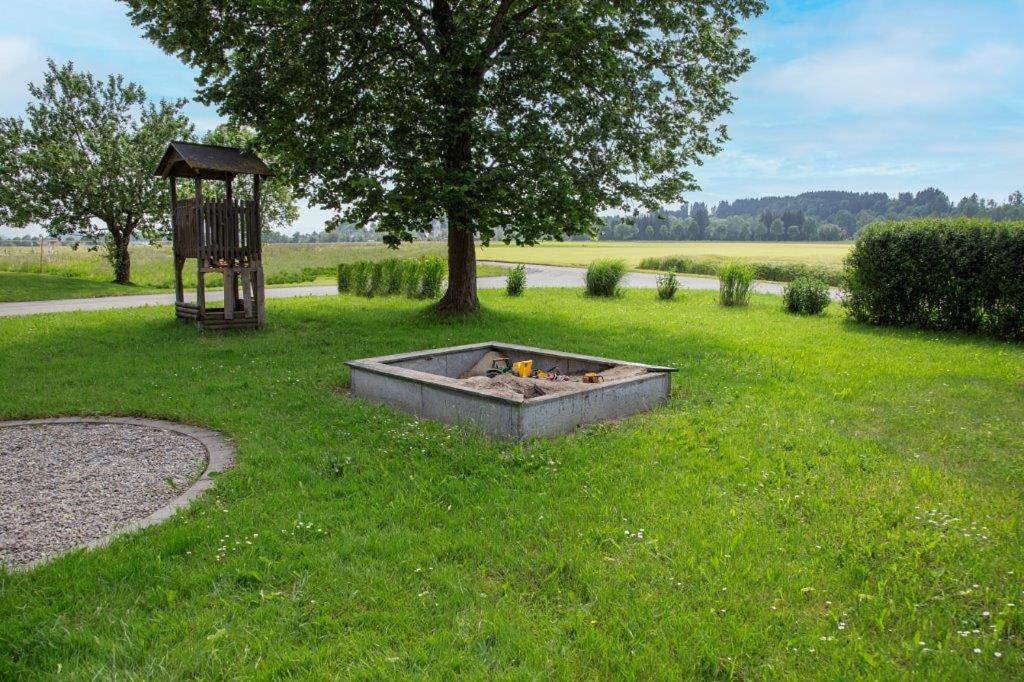 Ganze Wohnung, Three-Bedroom Apartment in Herlazhofen, Leutkirch im Allgäu