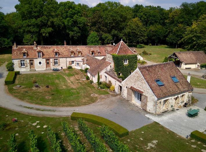 Gîte pour 5 personnes, avec jardin à La Chapelle-Rablais