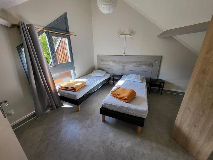 Location de vacances pour 6 personnes, avec Balcon et Terrasse ainsi que Piscine et Vue à Najac - 4