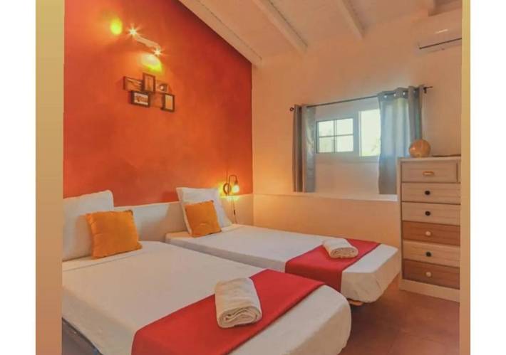 Villa pour 6 personnes, avec vue ainsi que jardin et piscine, adapté aux familles à Sainte-Anne (Martinique) - 4