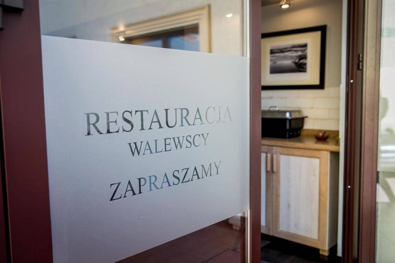 Dworek Pani Walewska in Gdańsk, Zatoka Gdańska