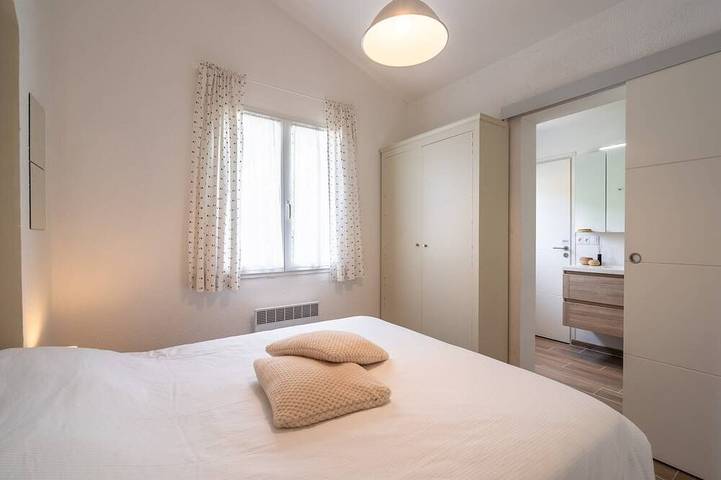 Location de vacances pour 6 personnes, avec piscine ainsi que jardin et terrasse à Pouzols-Minervois - 3